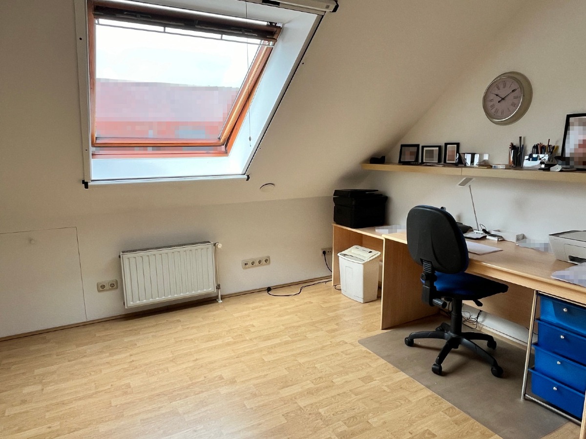 3. Schlaf- oder Kinderzimmer 2.OG